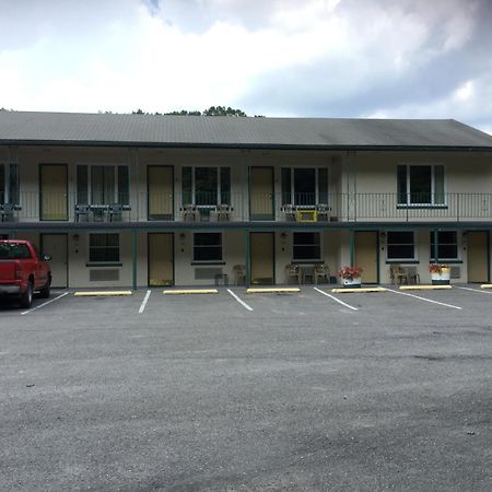 Mahoning Inn Lehighton Exterior foto